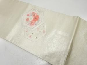 亀甲に牡丹・菊模様　刺繍　名古屋帯
